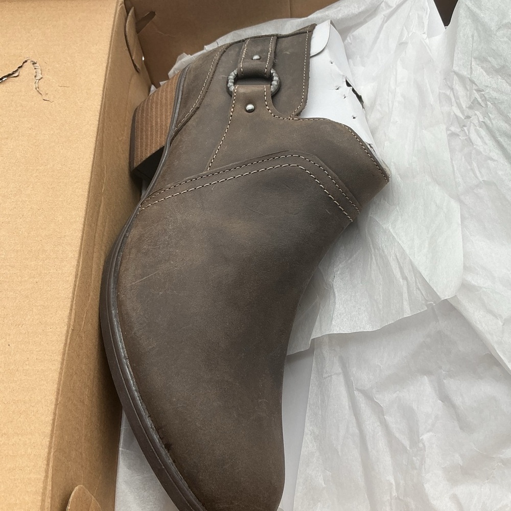 NWT Clarks Charlten Grace taupe oily leather Ankle Boots size 11 - Picture 6 of 12